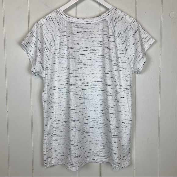 ⛱️ cuddle Duds Graphic Pajama T Shirt Medium - Picture 2 of 3